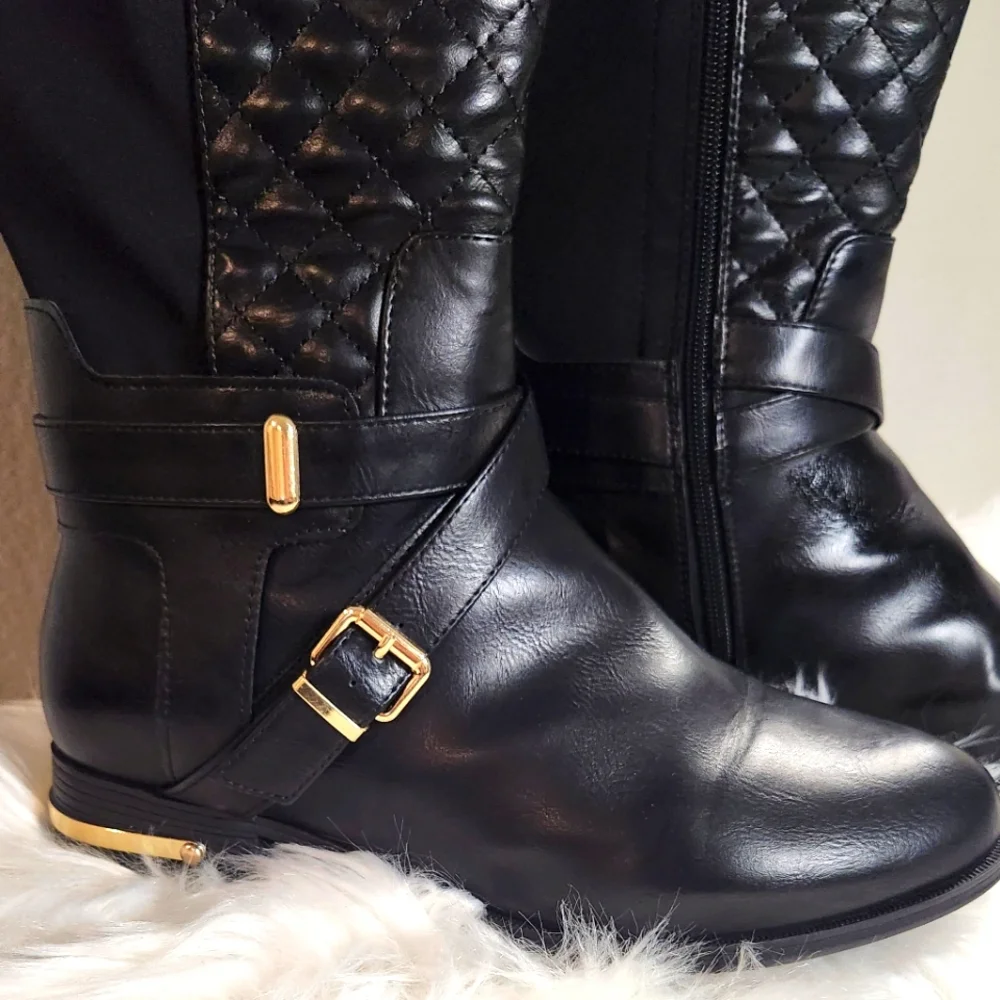 Annabeth Quilted Flat Boot - Picture 2 of 4